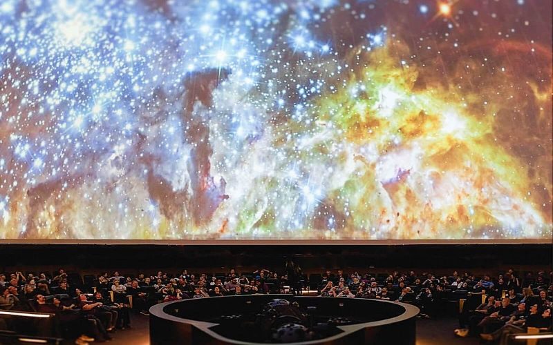 Things to Do in Kitsilano Vancouver + Neighbourhood Guide Vancouver