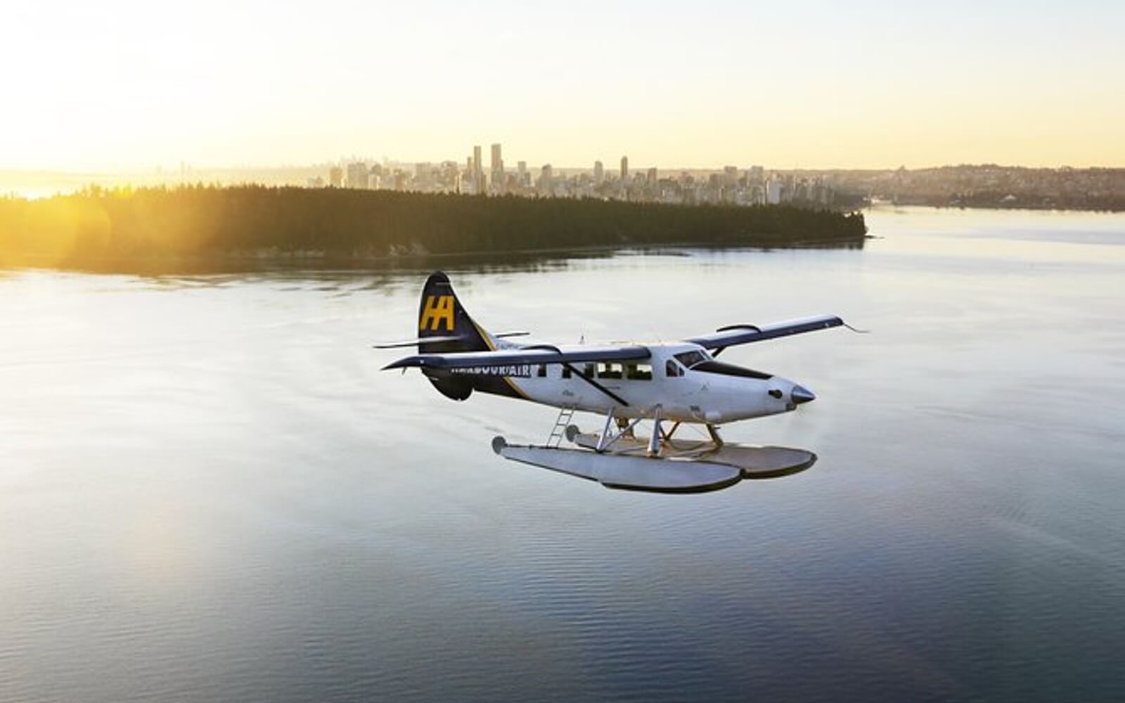 seattle to vancouver seaplane doing a pass-by of stanley park