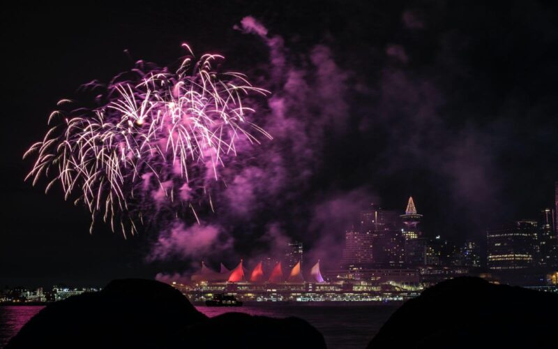 fireworks in vancouver harbour on new years eve