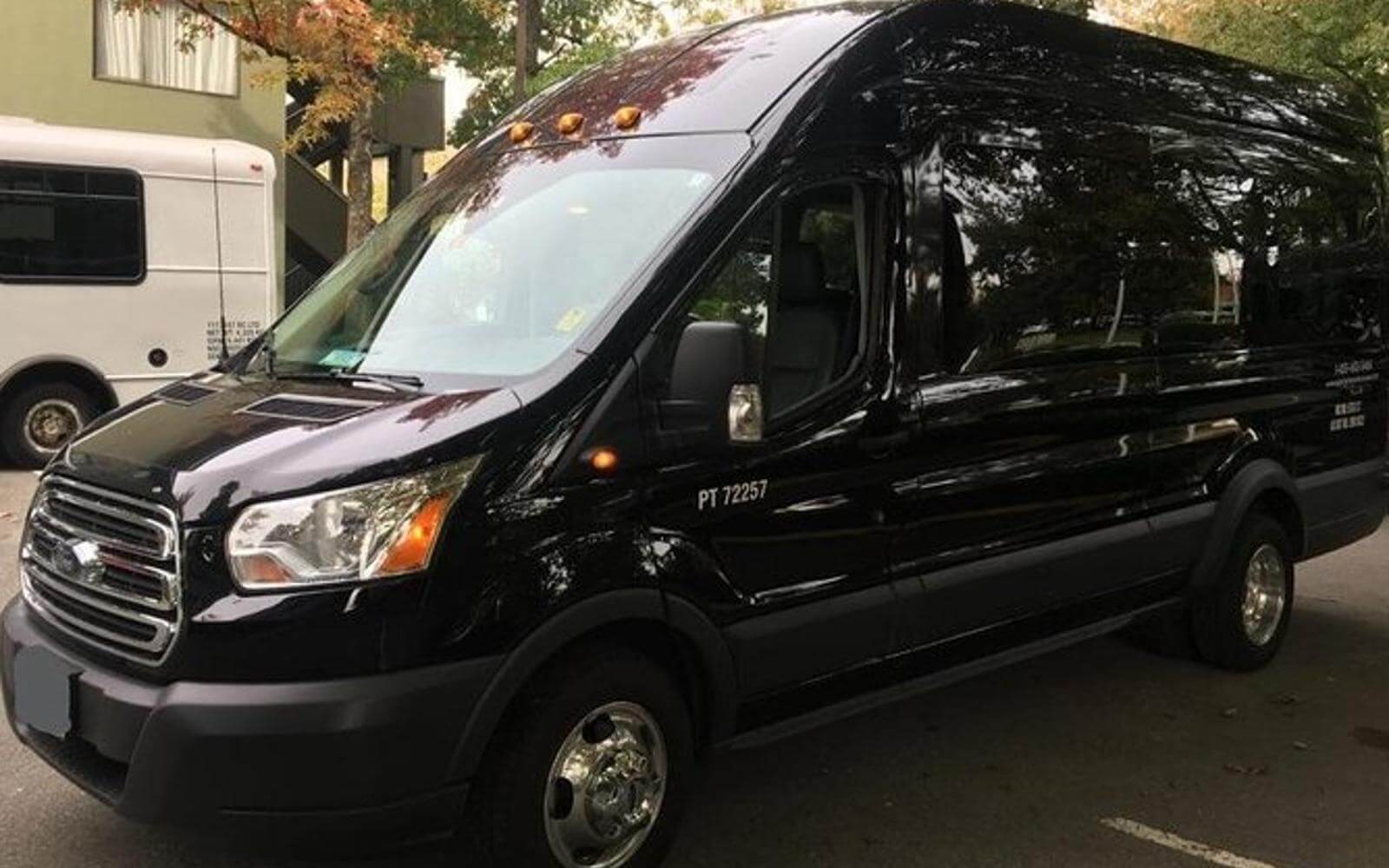 mini bus transfer from vancouver airport to whistler hotel