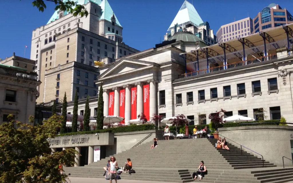 outside view of vancouver art gallery in vancouver bc canada