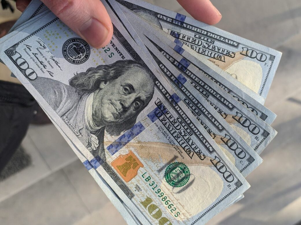 Does Vancouver take US dollar?